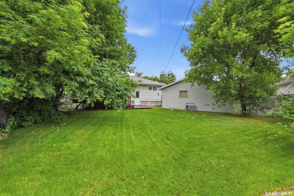 685 River Street E Prince Albert SK S6V 0H8