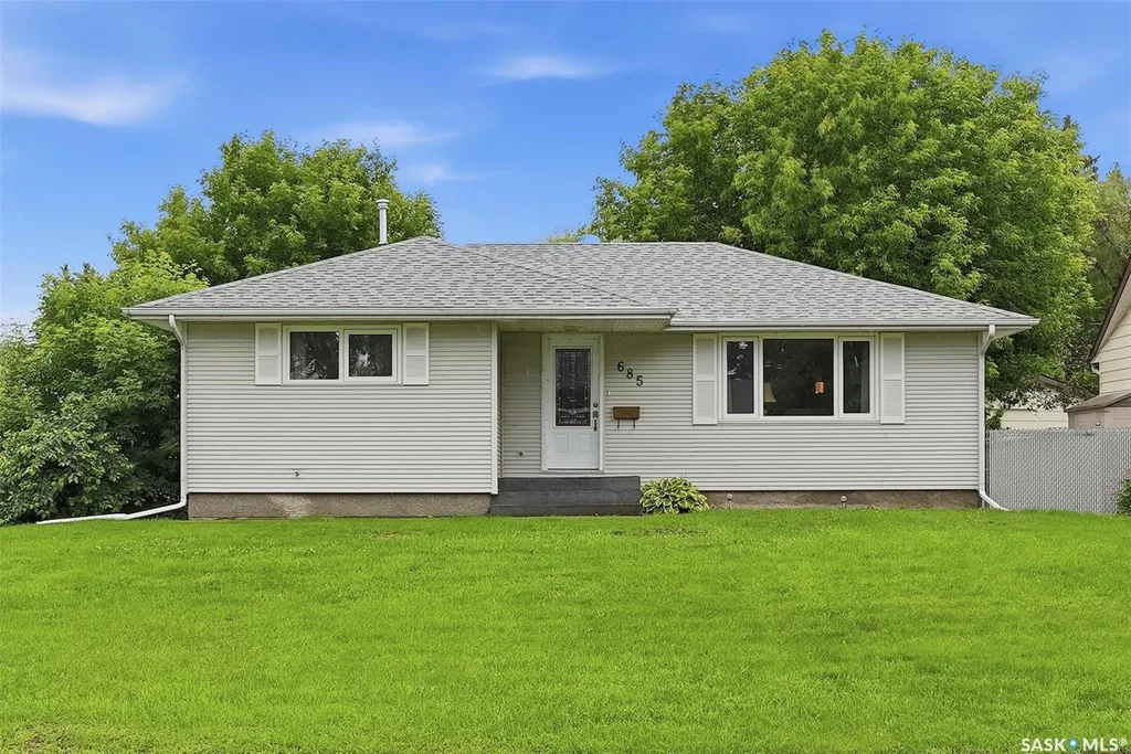 685 River Street E Prince Albert SK S6V 0H8