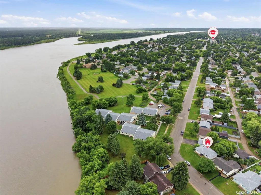 685 River Street E Prince Albert SK S6V 0H8