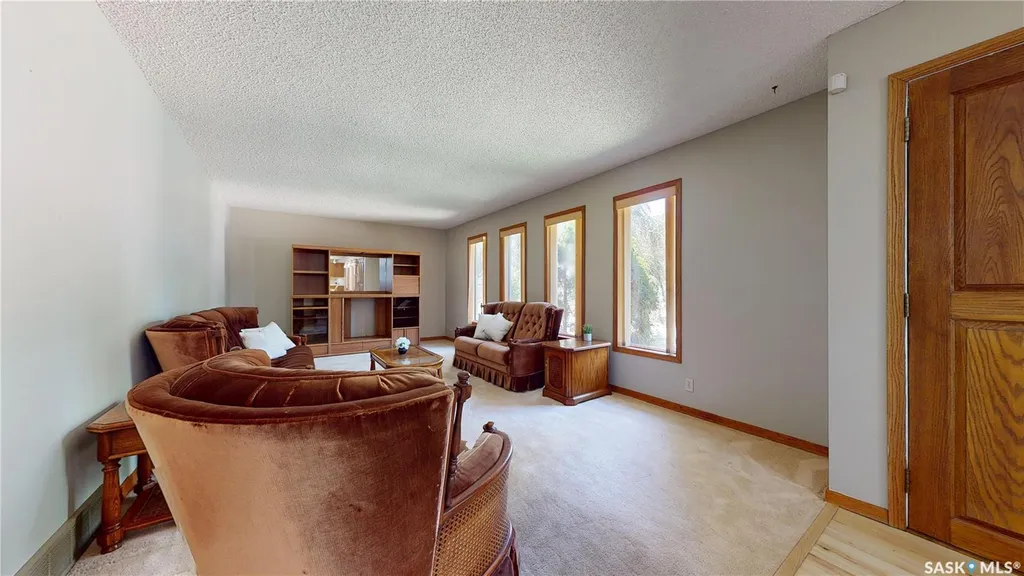 51 Harrigan Crescent Maple Creek SK S0N 1N0