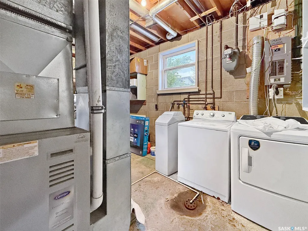 355 3rd Avenue SE Swift Current SK S9H 3K6