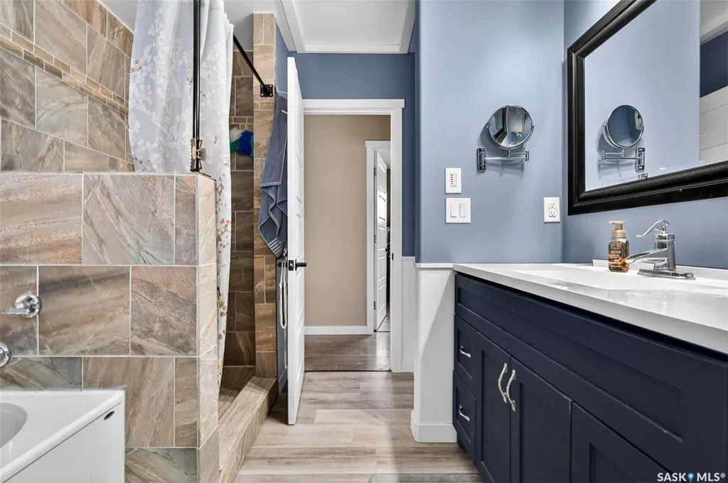 1154 Caribou Street W Moose Jaw SK S6H 2B5
