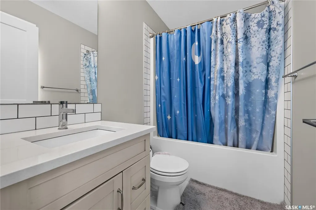3281 Chuka Boulevard Regina SK S4V 3K7