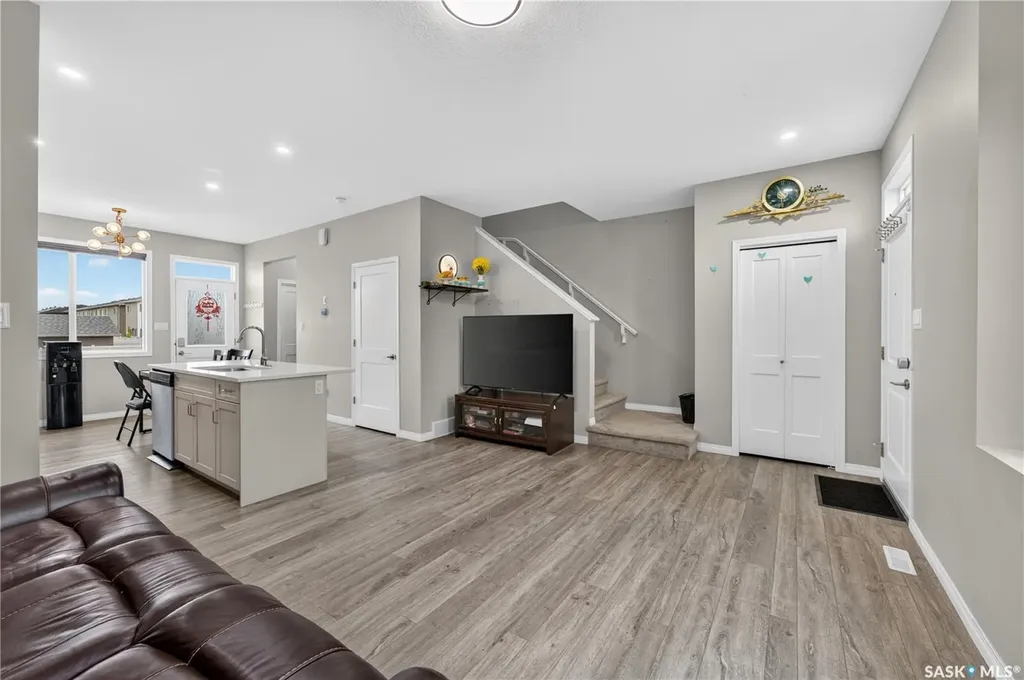 3281 Chuka Boulevard Regina SK S4V 3K7