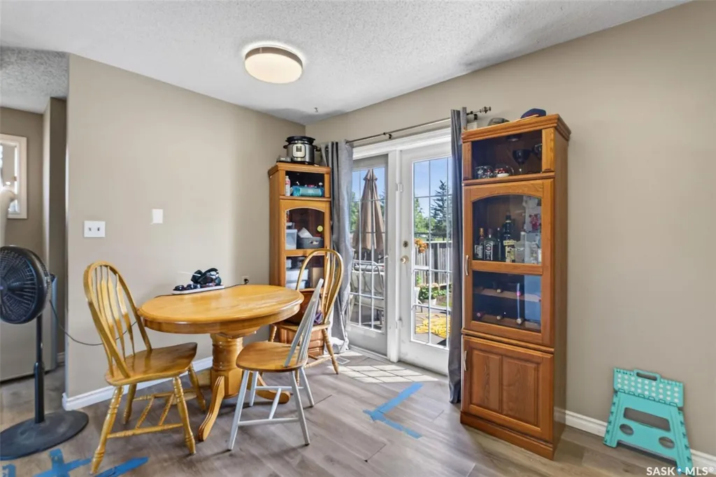 103-105 Davies Road Saskatoon SK S7K 7L4