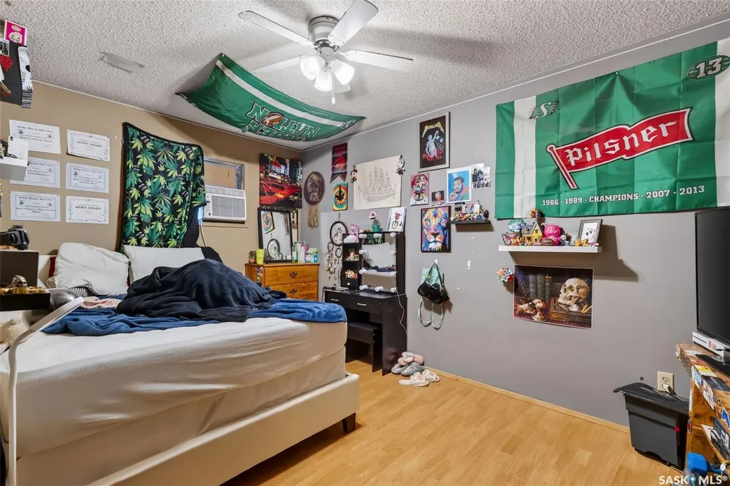 103-105 Davies Road Saskatoon SK S7K 7L4