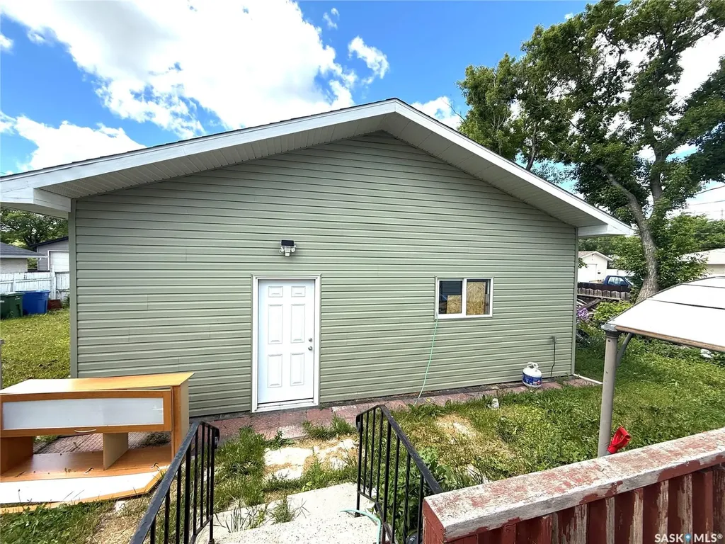 350 Rose Street Regina SK S4R 1Z1
