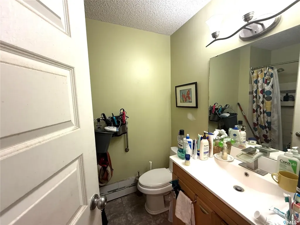 350 Rose Street Regina SK S4R 1Z1