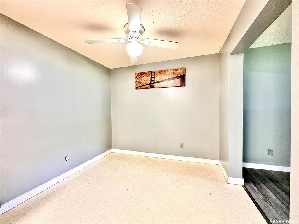 3625 Chaben Place Saskatoon SK S7H 4E9