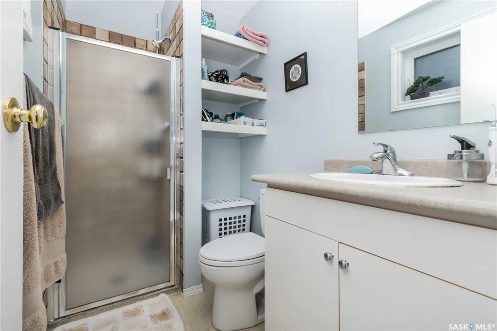 102 Wakaw Crescent Saskatoon SK S7J 4E2
