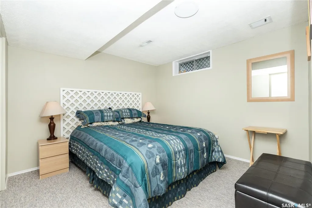 102 Wakaw Crescent Saskatoon SK S7J 4E2