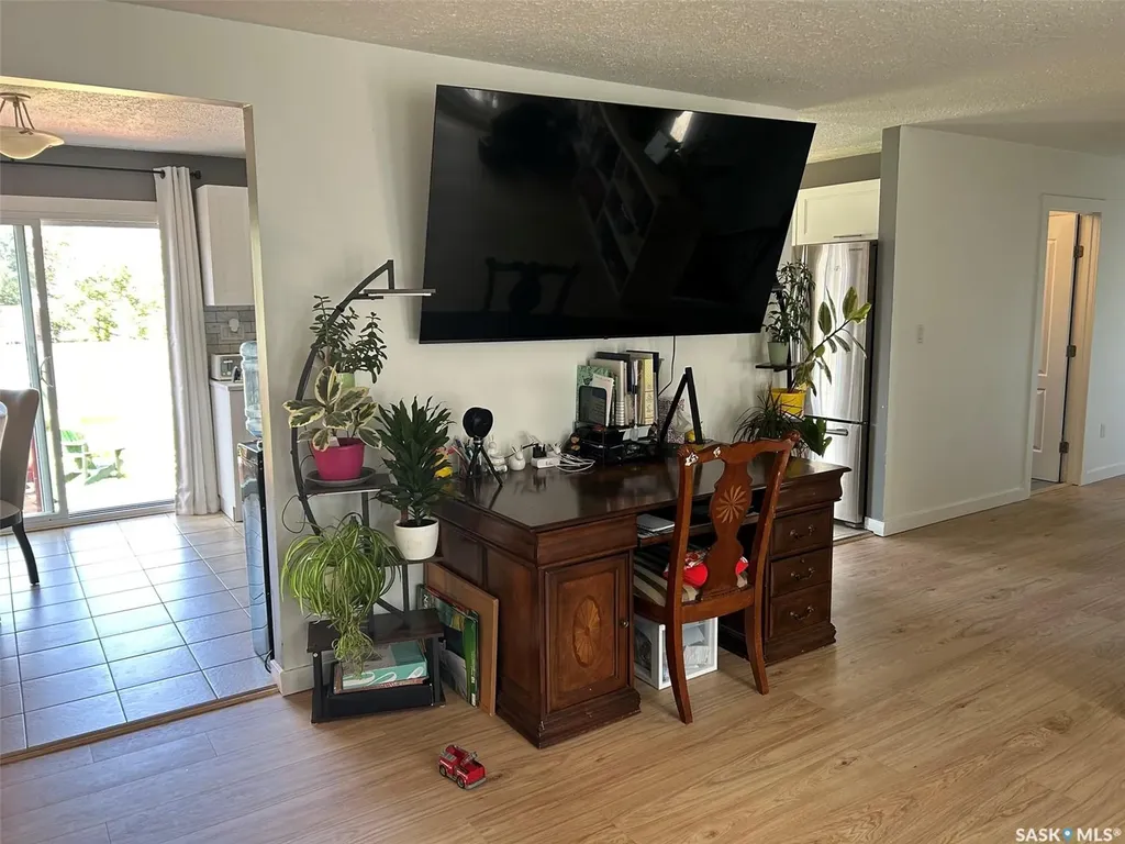 322 35th Street Battleford SK S0M 0E0