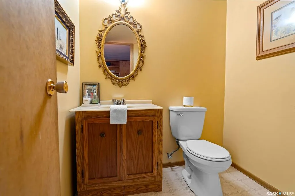 108 Marsh Crescent Regina SK S4S 5R6