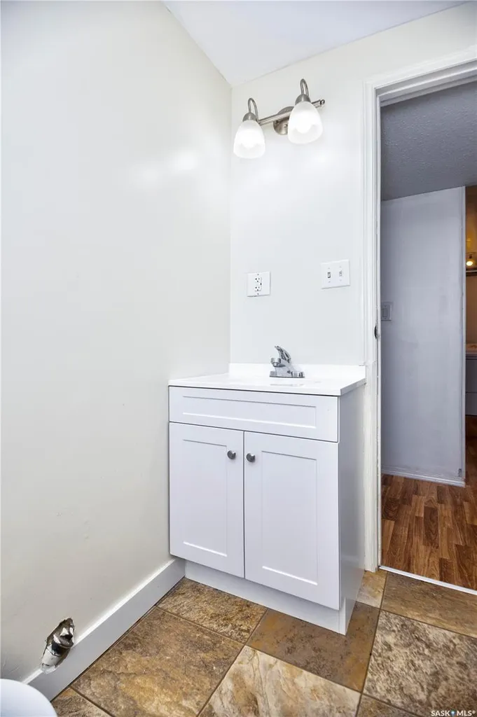 1450 15th Street W Prince Albert SK S6V 3T1