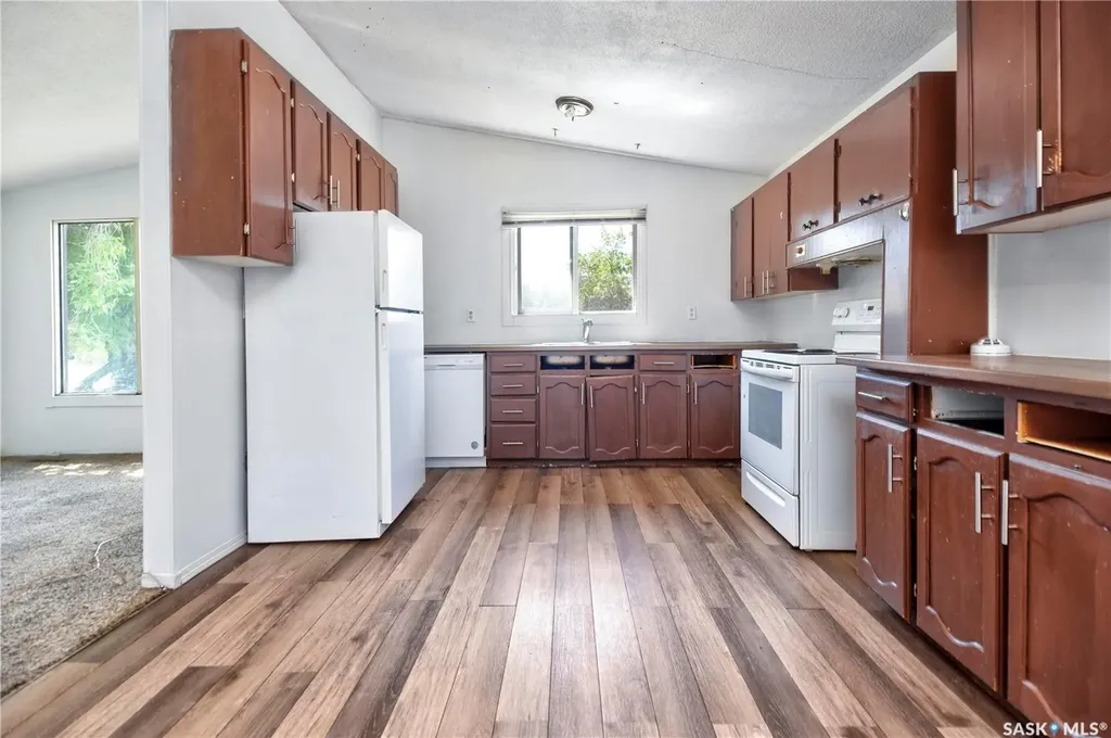 1450 15th Street W Prince Albert SK S6V 3T1