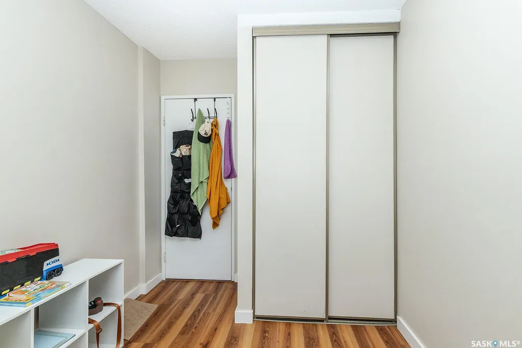 423 Tait Court Saskatoon SK S7H 5L3
