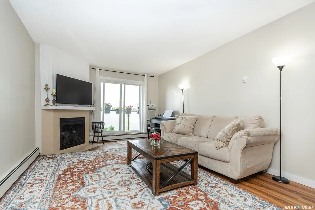423 Tait Court Saskatoon SK S7H 5L3