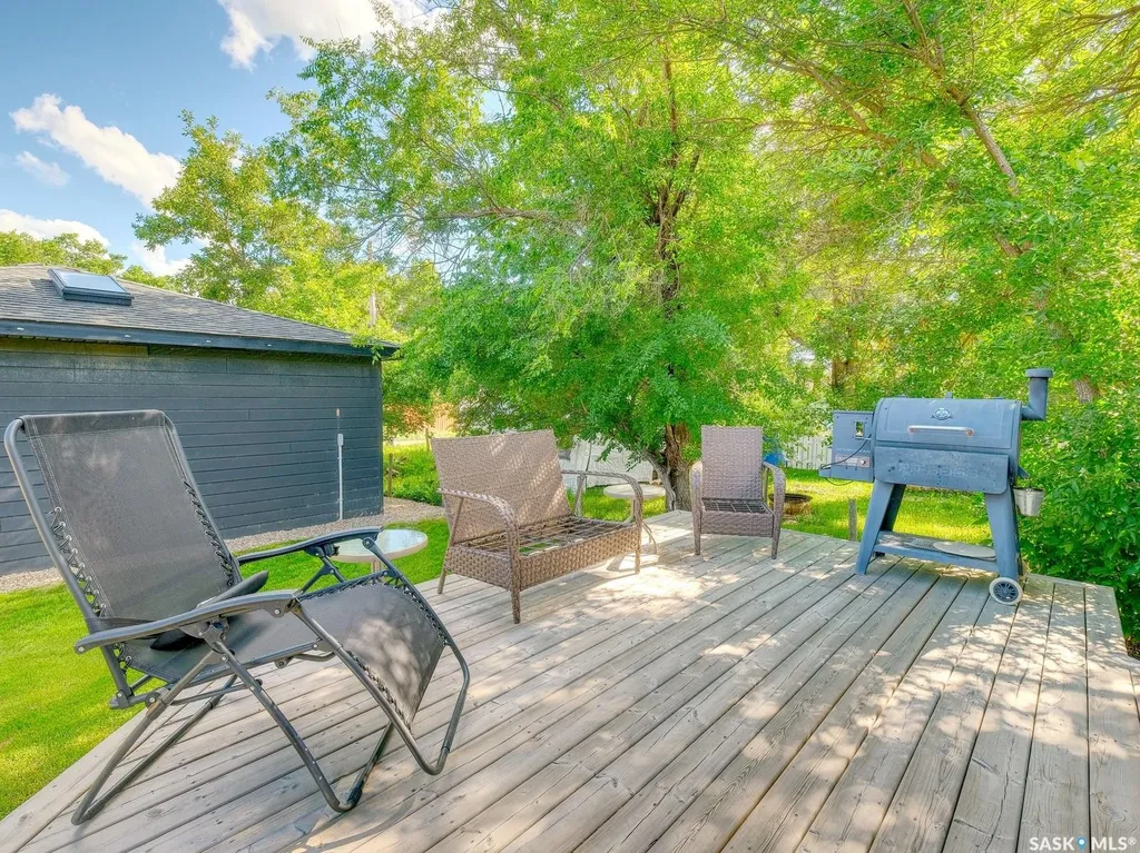 312 4th Avenue E Rosetown SK S0L 2V0