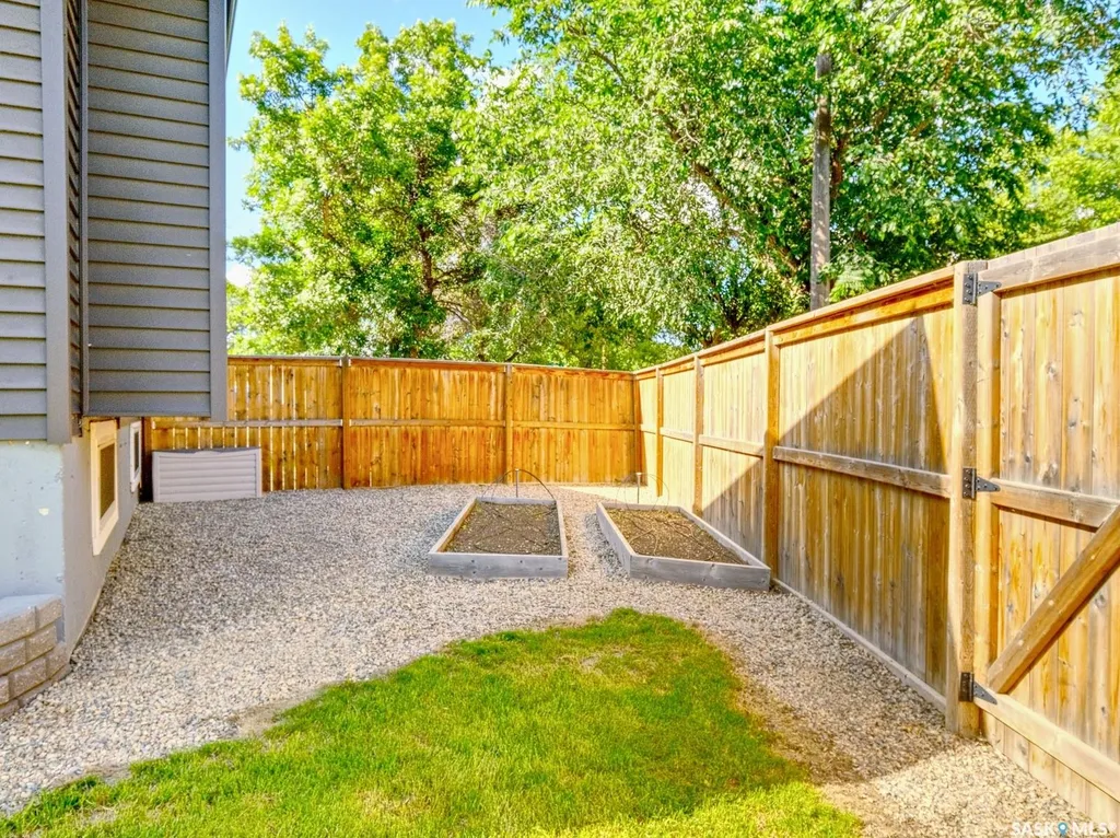 312 4th Avenue E Rosetown SK S0L 2V0