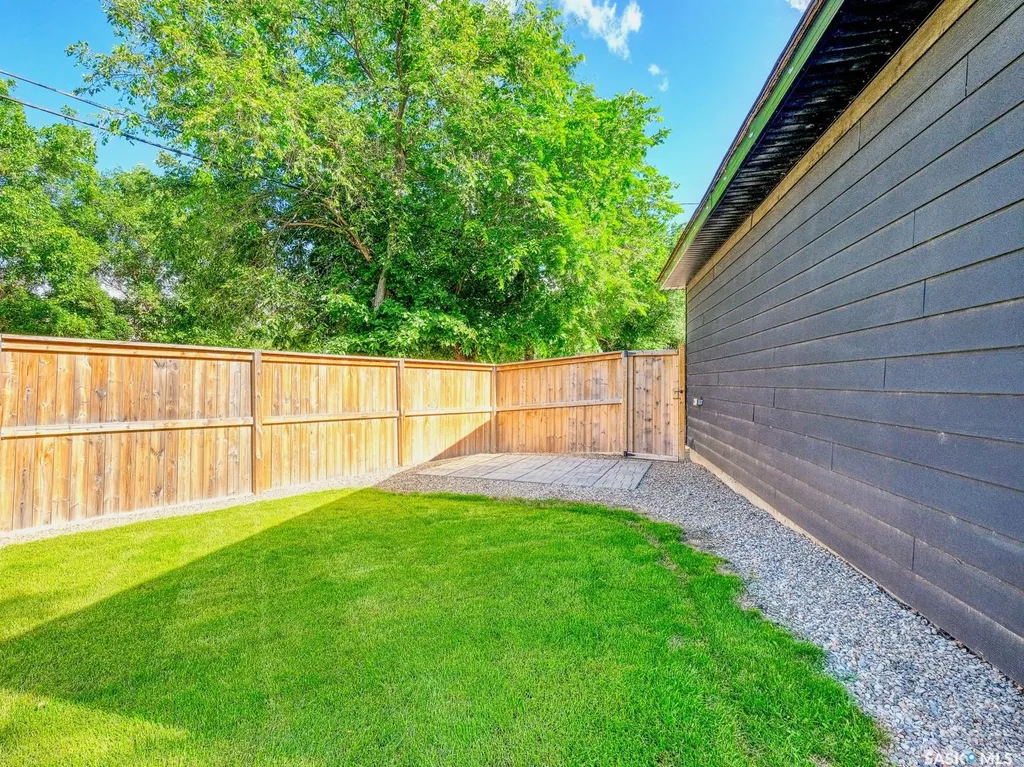 312 4th Avenue E Rosetown SK S0L 2V0