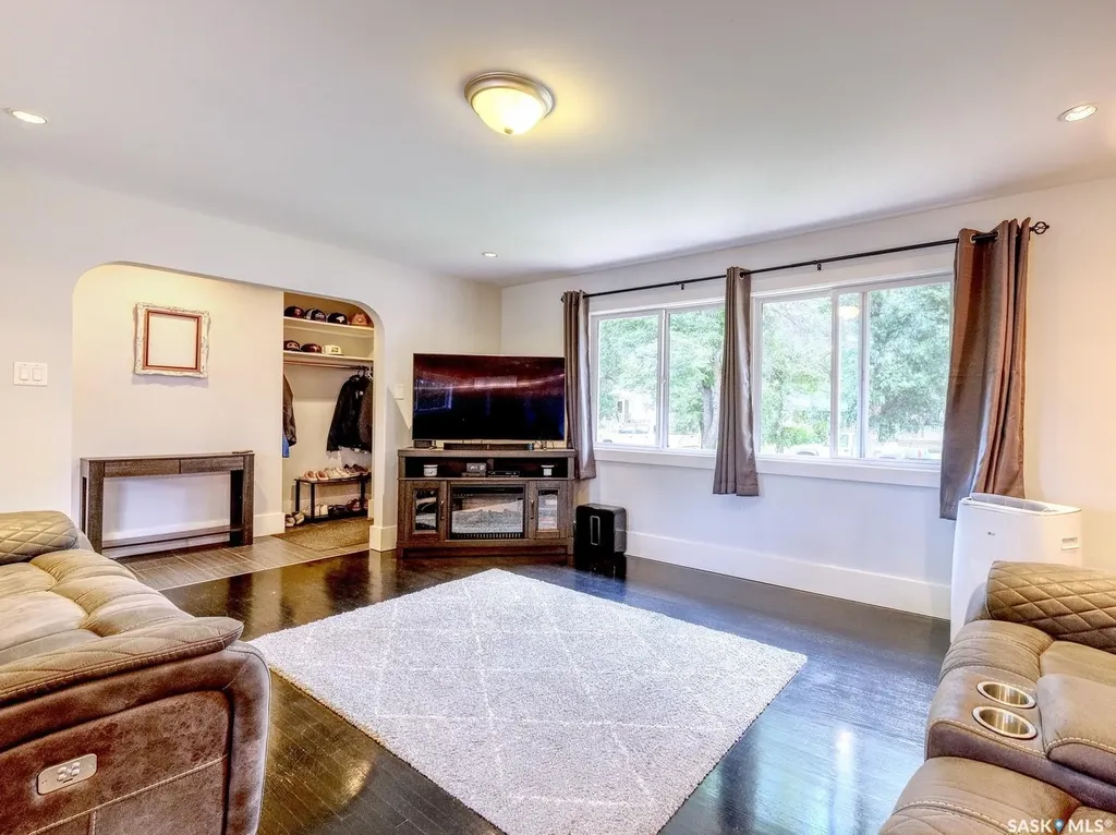 312 4th Avenue E Rosetown SK S0L 2V0