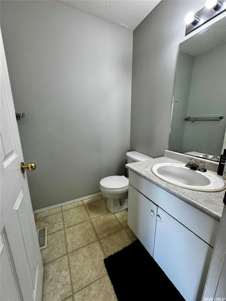 95 115th Street E Saskatoon SK S7N 2E1