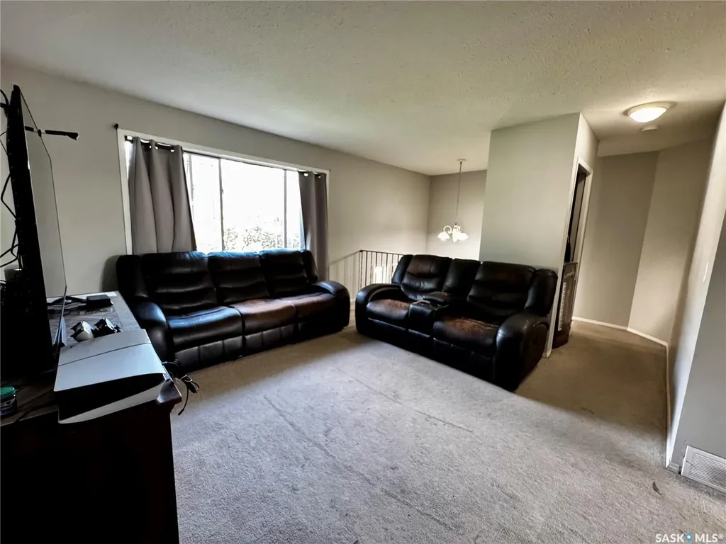 95 115th Street E Saskatoon SK S7N 2E1