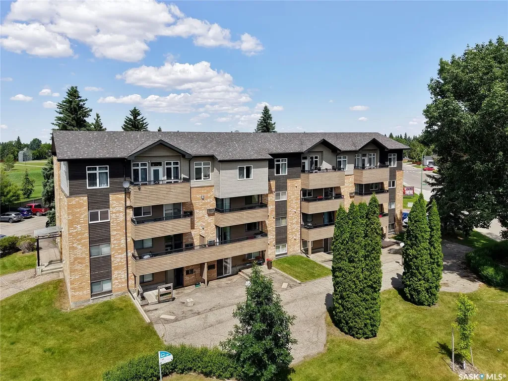 333 Silverwood Road Saskatoon SK S7K 6G1