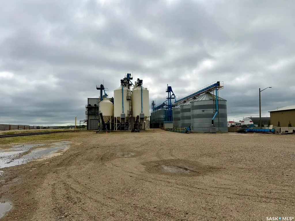 717 South Railway Street W Swift Current SK S9H 2Y9