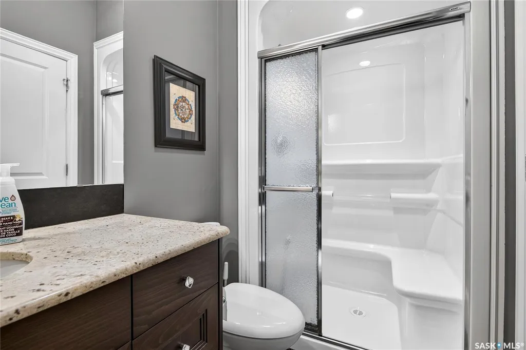 2202 Arens Road E Regina SK S4V 1G3
