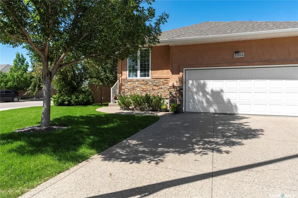 2202 Arens Road E Regina SK S4V 1G3