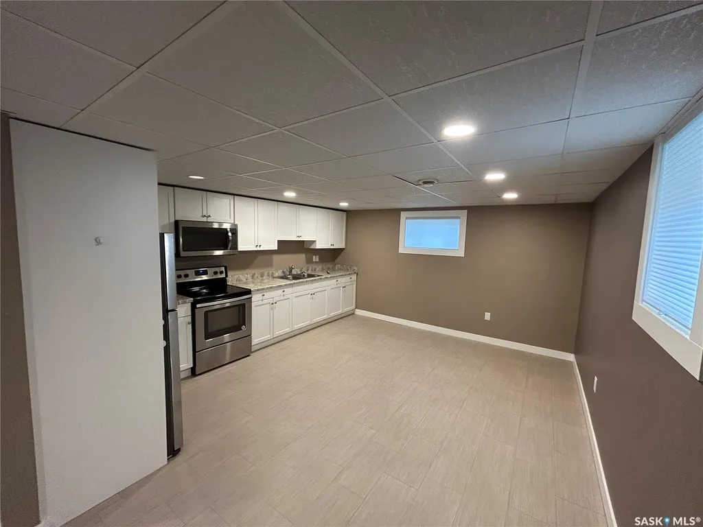 333 Centre Street Regina Beach SK S0G 4C0