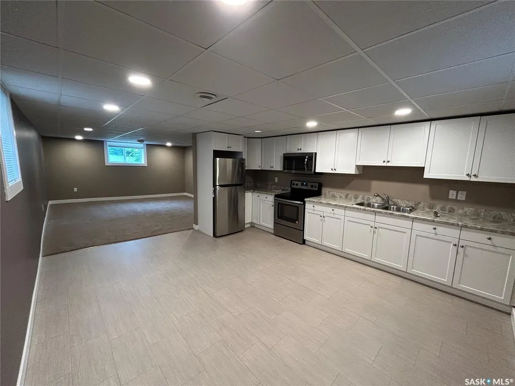 333 Centre Street Regina Beach SK S0G 4C0