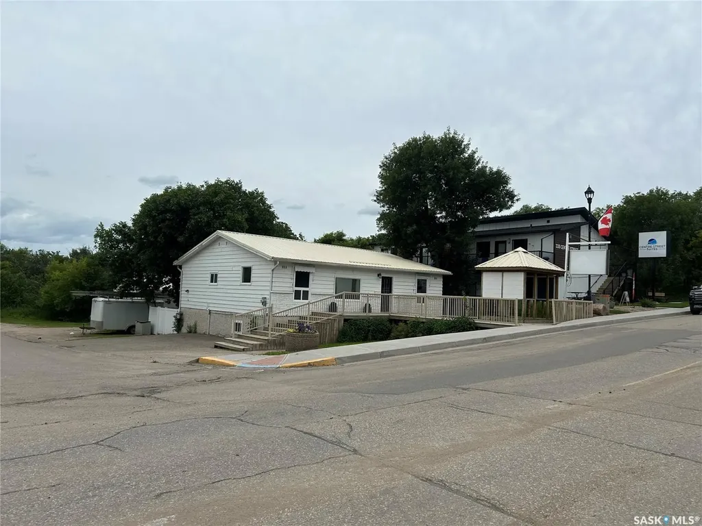 333 Centre Street Regina Beach SK S0G 4C0