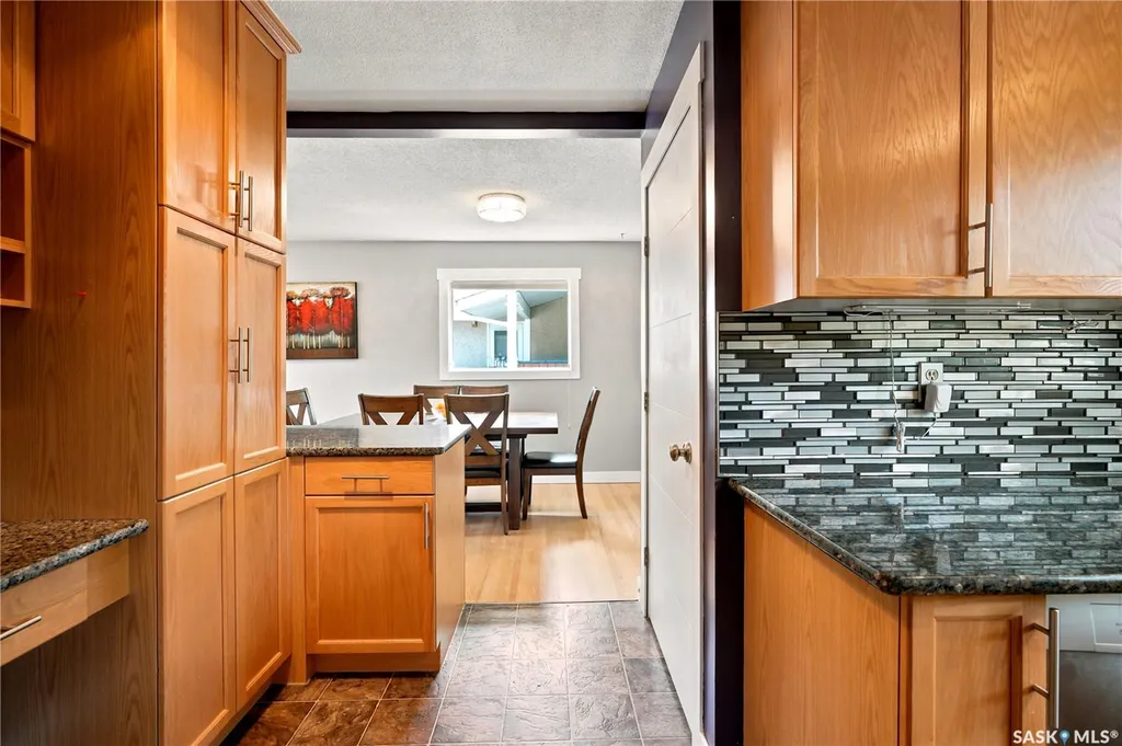 52 Tucker Crescent Saskatoon SK S7H 3H5