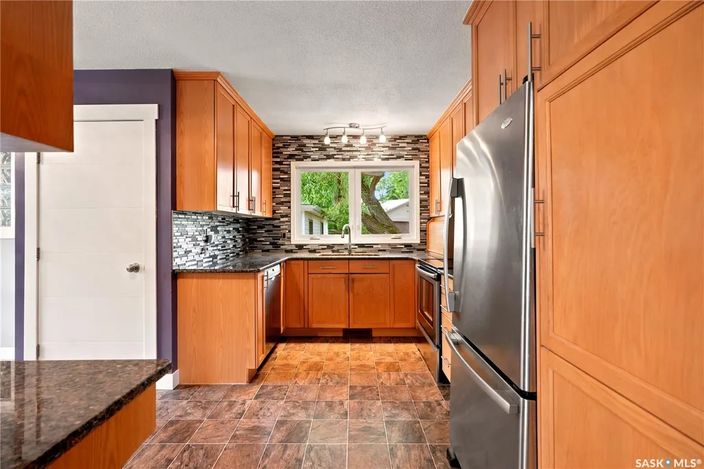 52 Tucker Crescent Saskatoon SK S7H 3H5