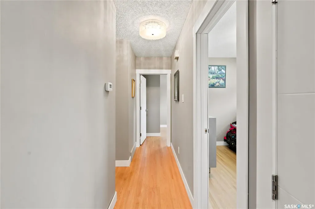 52 Tucker Crescent Saskatoon SK S7H 3H5