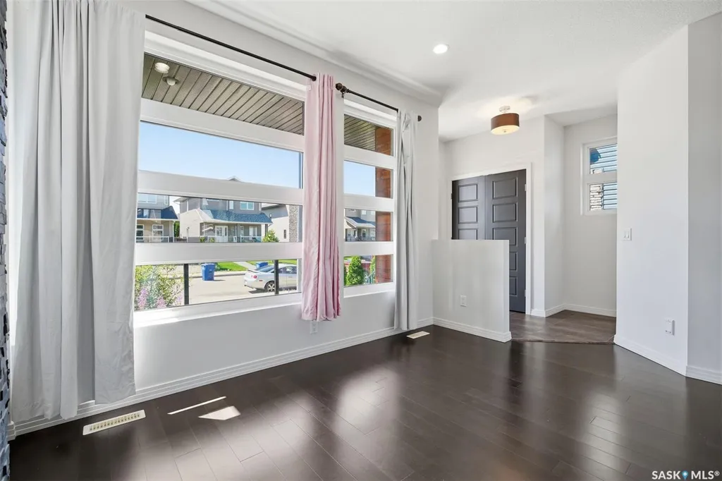 190 Rajput Way Saskatoon SK S7W 0L5