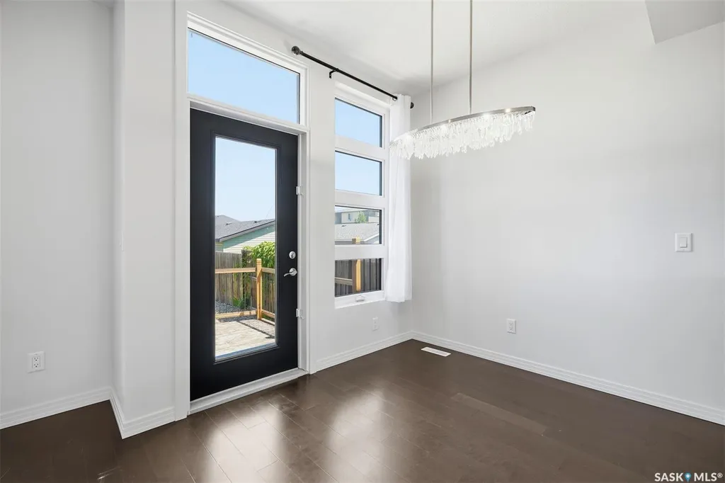 190 Rajput Way Saskatoon SK S7W 0L5