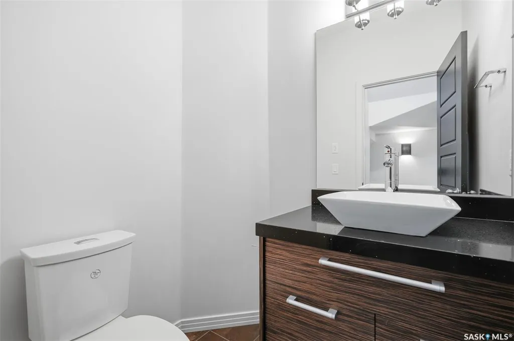 190 Rajput Way Saskatoon SK S7W 0L5