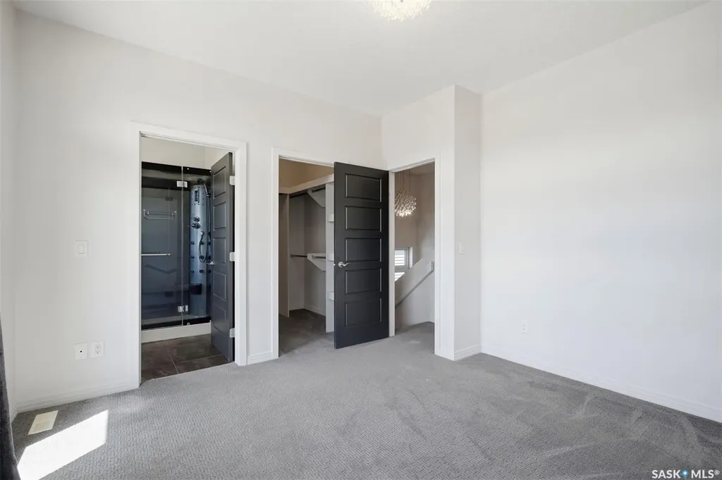 190 Rajput Way Saskatoon SK S7W 0L5
