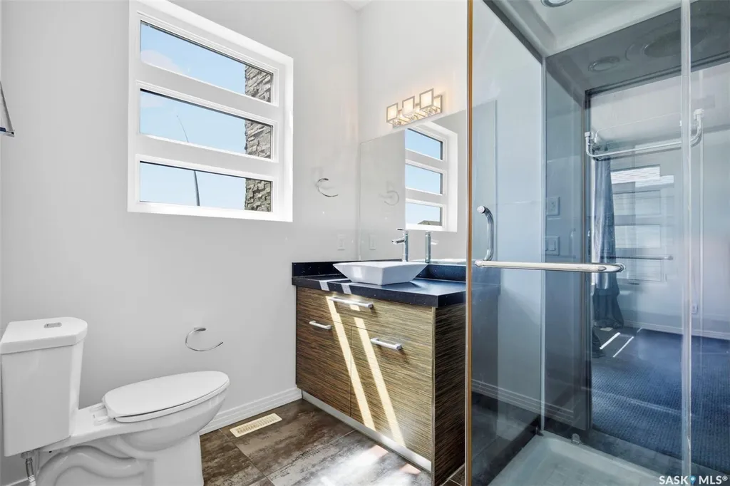 190 Rajput Way Saskatoon SK S7W 0L5