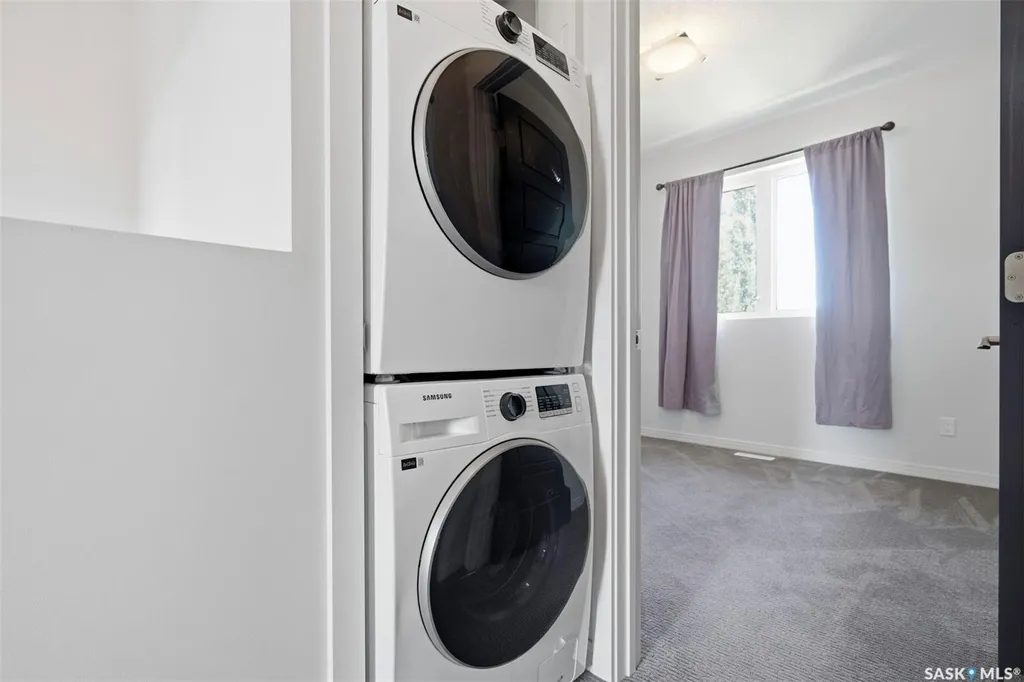 190 Rajput Way Saskatoon SK S7W 0L5
