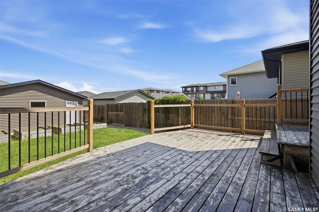 190 Rajput Way Saskatoon SK S7W 0L5