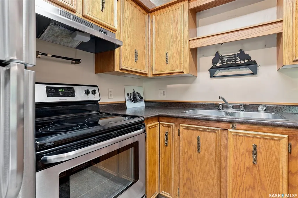 213 Main Street Martensville SK S0K 2T0