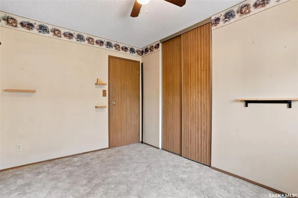 213 Main Street Martensville SK S0K 2T0
