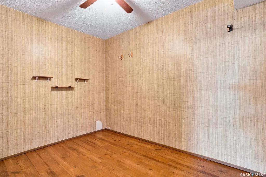 213 Main Street Martensville SK S0K 2T0