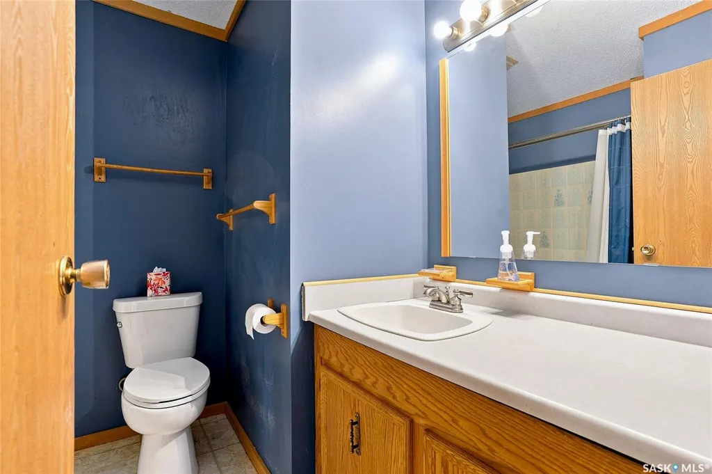 213 Main Street Martensville SK S0K 2T0