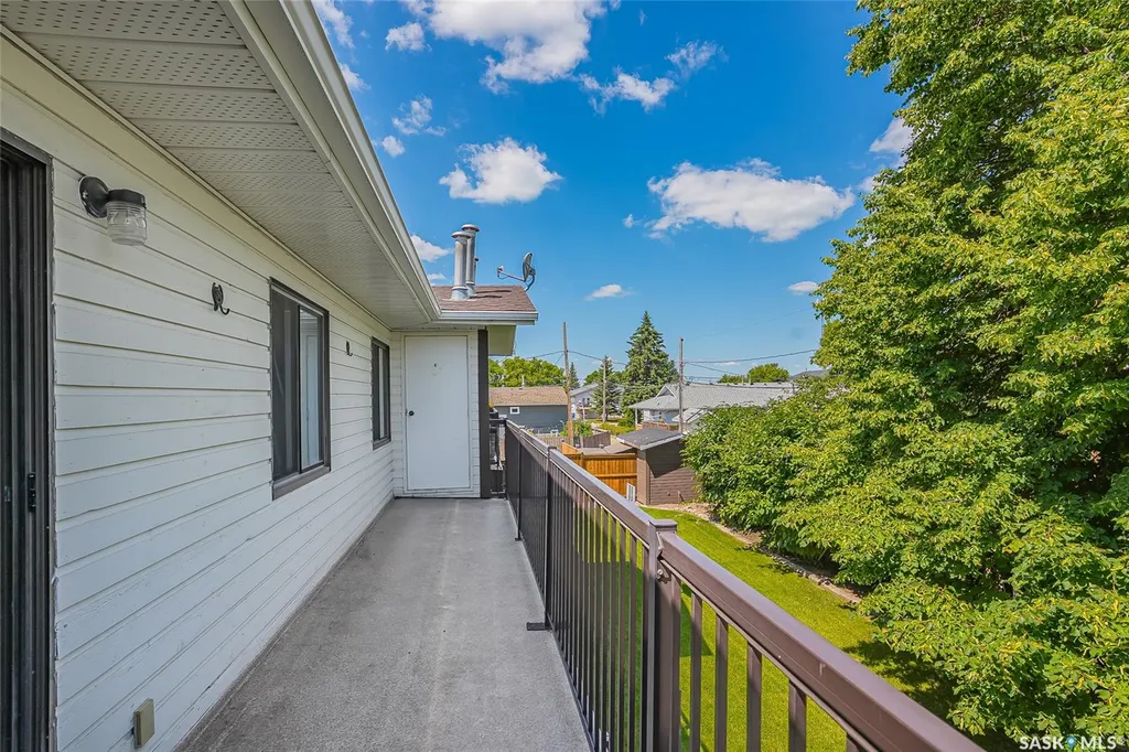 213 Main Street Martensville SK S0K 2T0