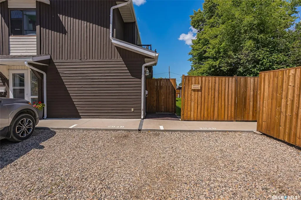 213 Main Street Martensville SK S0K 2T0